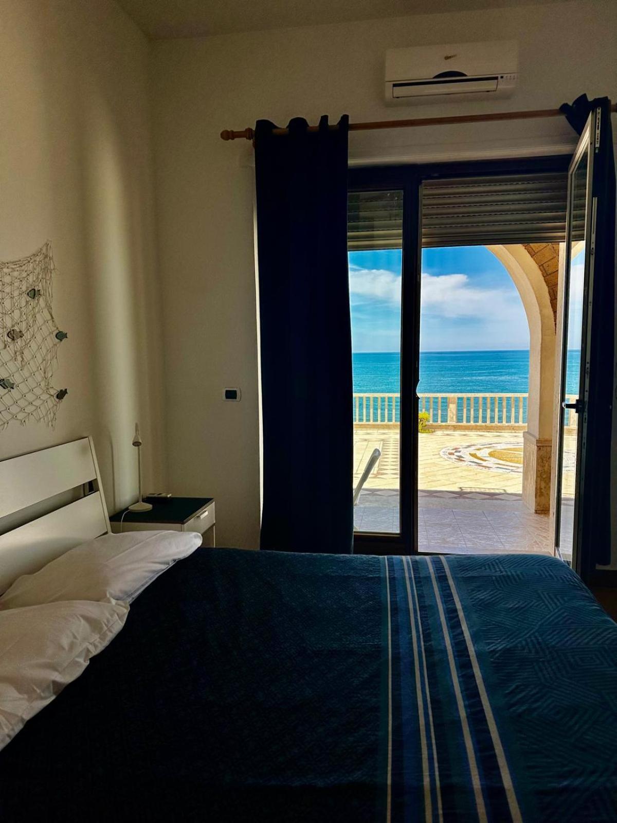 Il Paradiso Sul Mare آنسيو المظهر الخارجي الصورة